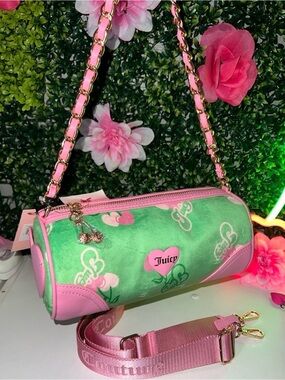 🩷🍒 NWT juicy cherry barrel bag